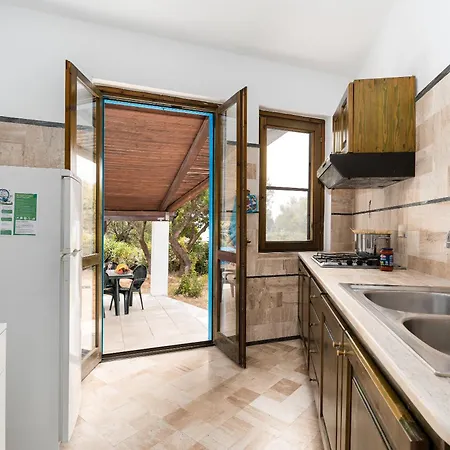 Acquamarina Holiday home *